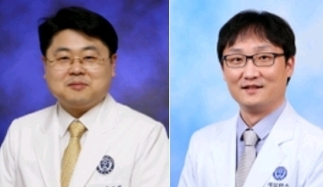 정보영 교수(좌) 김태훈 교수(우)