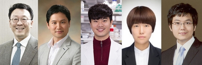 사진 좌측부터 송용상교수,권성훈교수,서울대 김성식 박사과정생, 스탠포드대 김수지 박사, 서울대병원 산부인과 김세익 전임의.