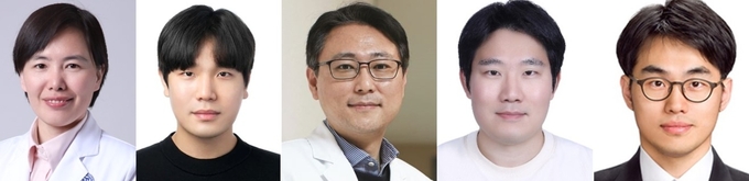 좌부터 박유랑 교수, 김종현 연구원, 세브란스병원 호흡기내과 정경수 교수·성민동 강사, 토모큐브 민현석 박사