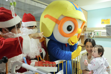 세브란스병원 남자간호사회, 어린이 환자에 선물 나눔 행사