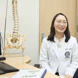 손가락 붓고 욱신? ‘이 병’ 방치했다간 관절 망가진다