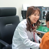 아이 복통, 대부분 큰 병 아니다…하지만 이런 증상은 위험